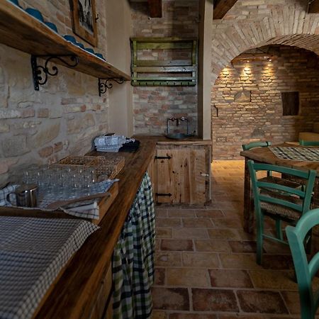Il Castello Affittacamere Montecosaro  Eksteriør bilde