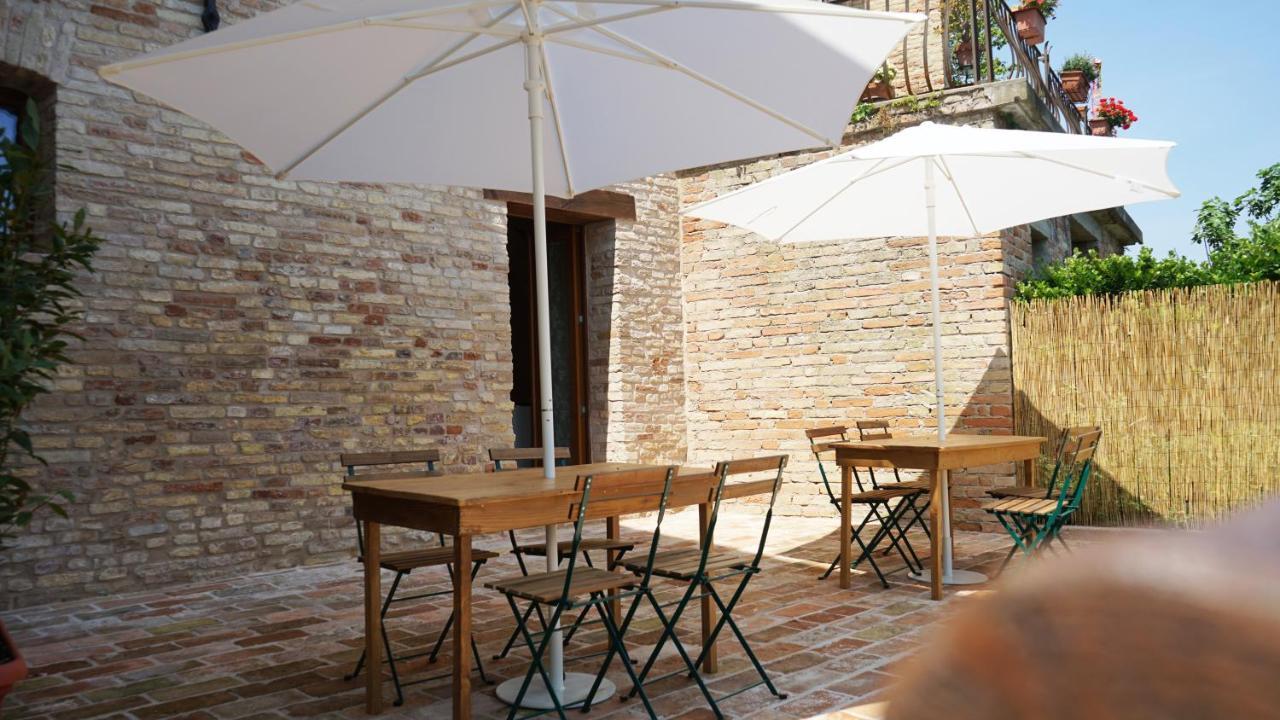 Il Castello Affittacamere Montecosaro  Eksteriør bilde