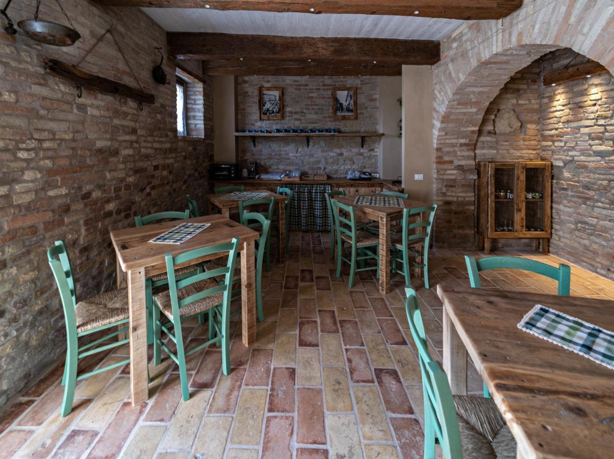 Il Castello Affittacamere Montecosaro  Eksteriør bilde