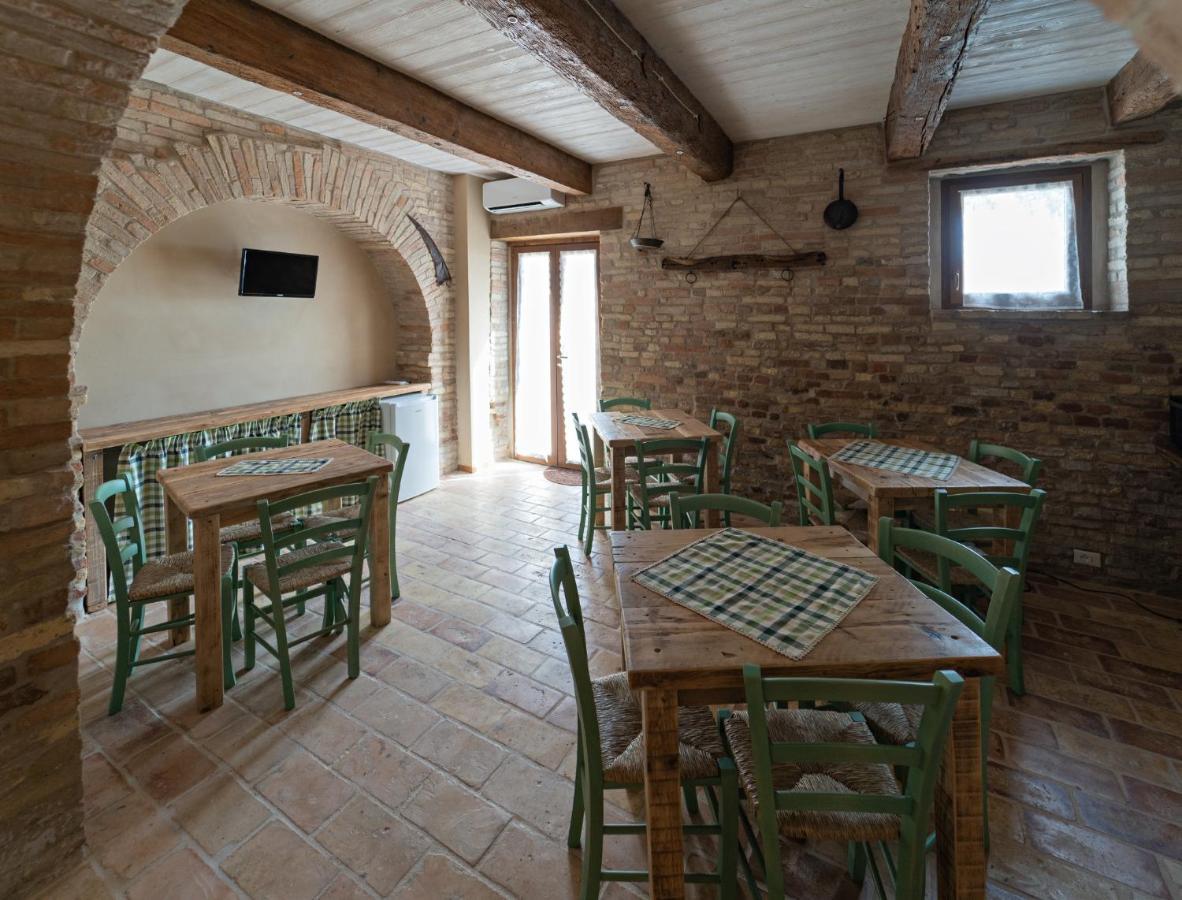 Il Castello Affittacamere Montecosaro  Eksteriør bilde
